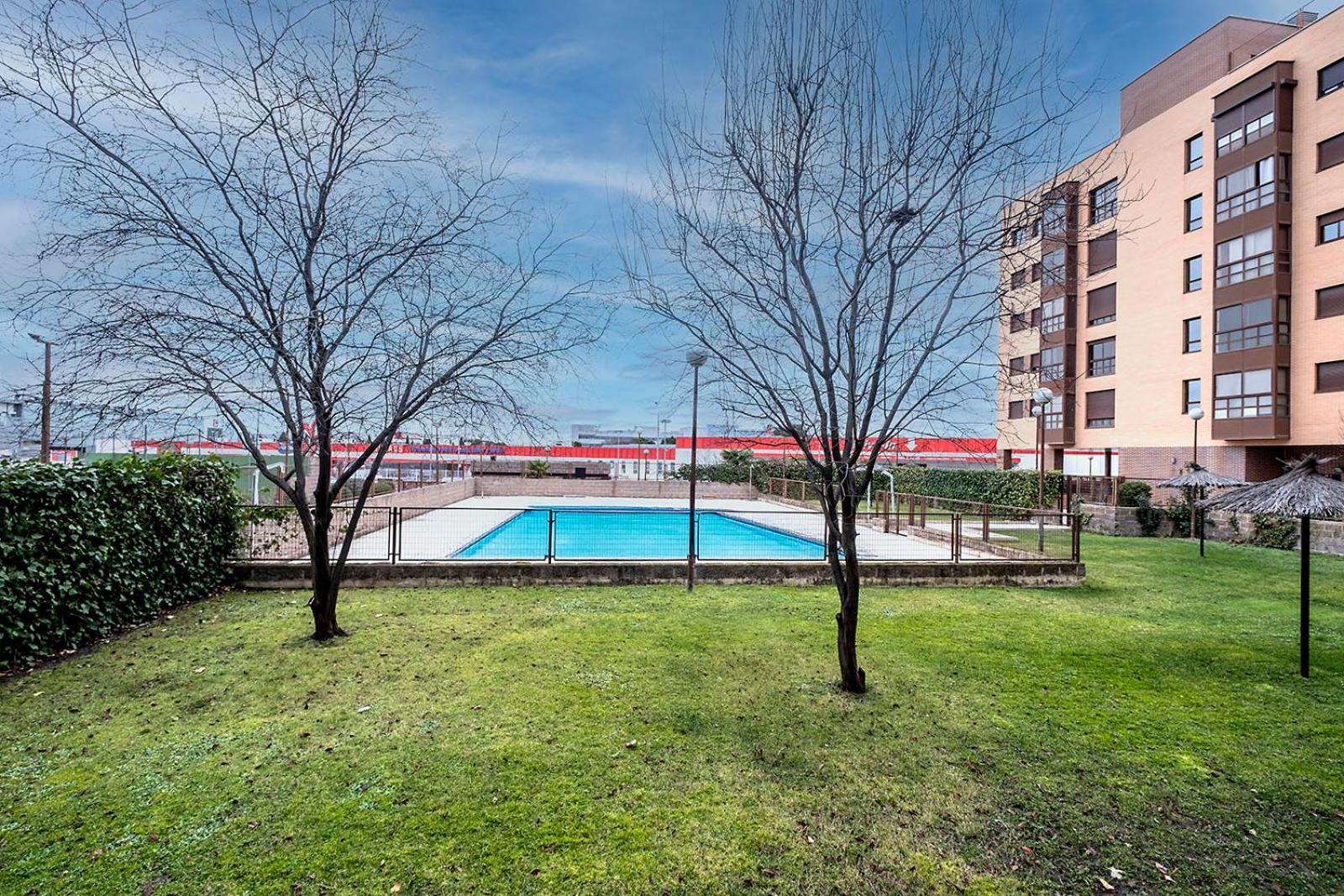 Apartamento Wanda Ifema Con Parking Y Piscina 马德里 外观 照片