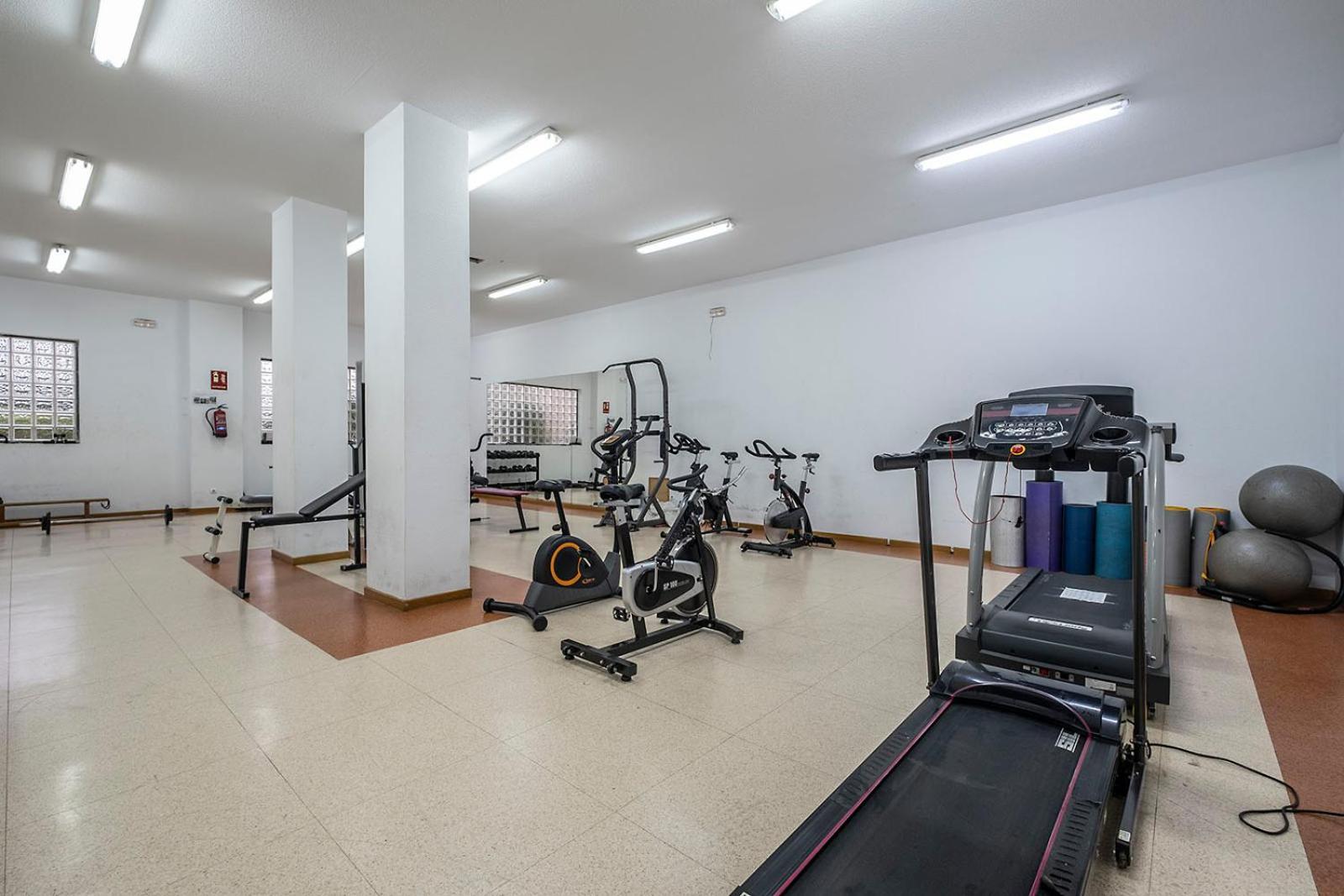 Apartamento Wanda Ifema Con Parking Y Piscina 马德里 外观 照片